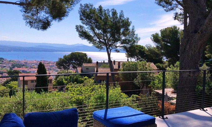 La Ciotat Villa | Villa Contemporaine Avec Piscine Dominant la Baie de La Ciotat
