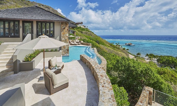 North Sound Villa | Villa Cooke Loockout by Fantasia Villas
