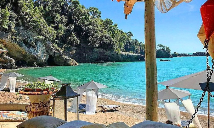 Lerici Villa | VILLA CORALLO 11P by VILLASRETREATS, w/Pool, A/C, Jacuzzi, BBQ, near beach clubs