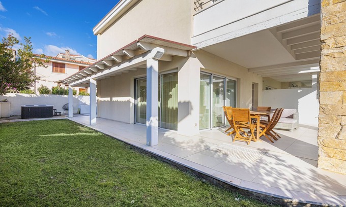 Golfo Aranci House | Villa "Cormorani 1" with Sea View, Jacuzzi & Wi-Fi