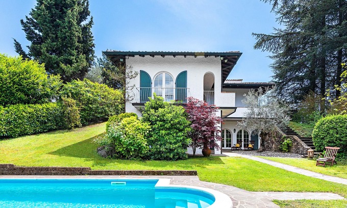 Monte Villa | Villa Costanza con piscina by Wonderful Italy