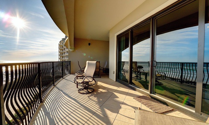 Crystal Beach House | Villa Coyaba 208- Gulf Front! | 4 Bed, 3 Bath