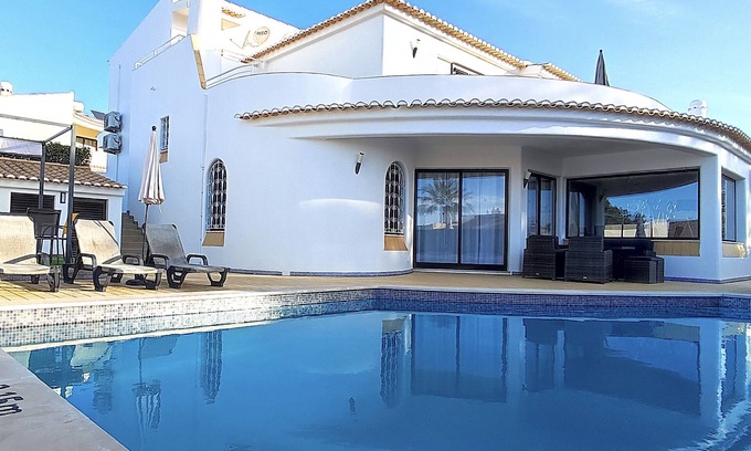 Sesmarias Villa | Villa Cristina 17 - Quiet Area & Private Pool