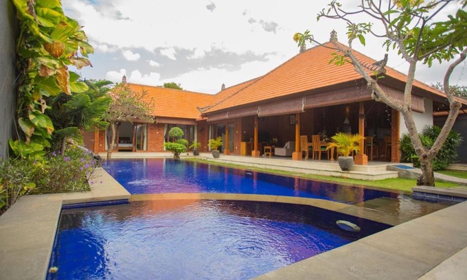 Sanur Villa | Villa Damai Sanur