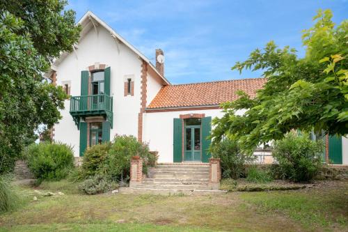 Prefailles House | Villa de famille pour 13 à 200m de la mer