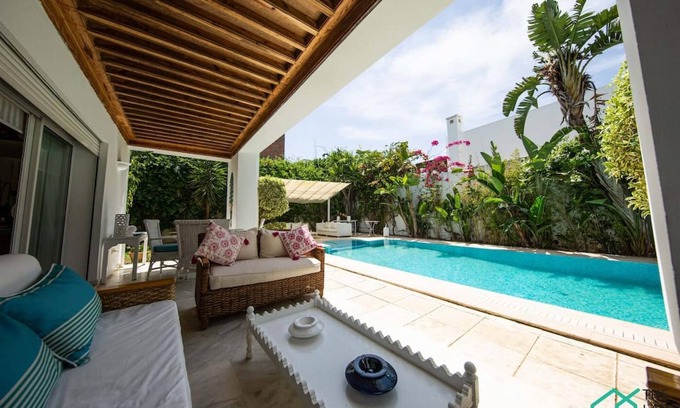 La Marsa Villa | Villa de Luxe à Gammarth avec piscine