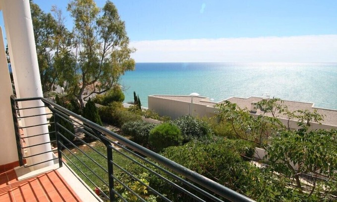 Peniscola Villa | Villa de Standing 5 Sleeps, Air conditioning, Swimming pool, Internet TV, Garage