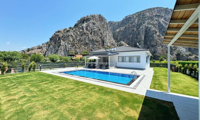 Dalyan Villa | Villa Defne 2 Bedroom with Private Pool and Big Garden in Dalyan