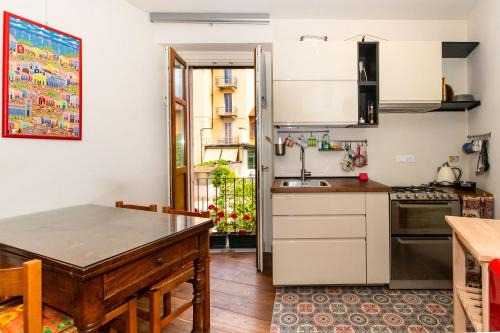 Borgo Po Apartment | Villa Della Regina Refined Flat