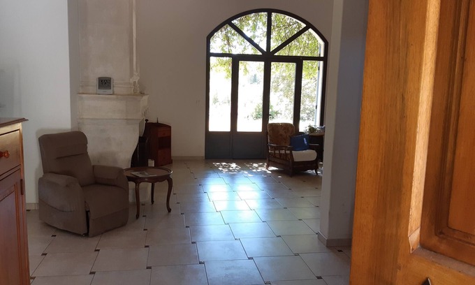Caumont-sur-Durance Villa | Villa des oliviers ideal for visiting Provence