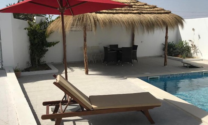 Aghir House | Villa dhiefa avec piscine