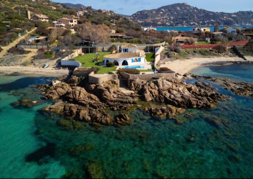 Torre delle Stelle Villa | Villa Di Fiore - pool and private access