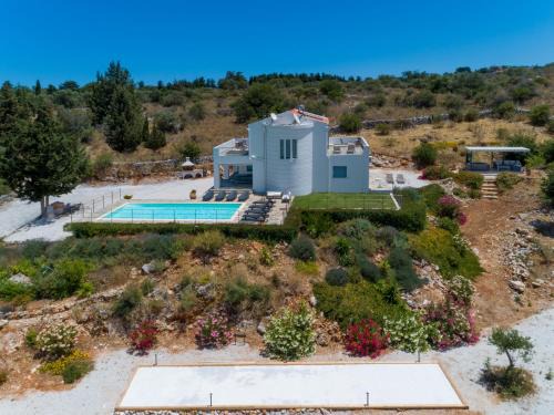 Apokoronas Villa | Villa di Lusso Agave con Piscina Privata Riscaldata e Jacuzzi