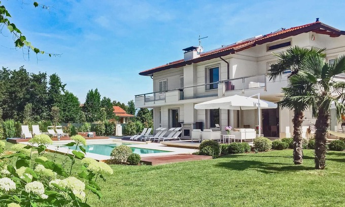 Forte dei Marmi Villa | Villa Diamante by VILLASRETREATS, Top Luxury 5 Stars W/Pool near Beach Clubs