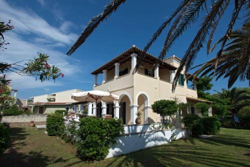 Acharavi House | Villa Diana