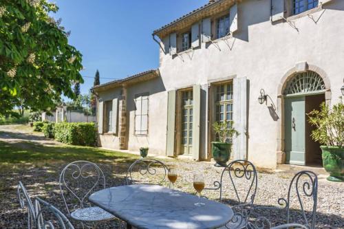 Gaja-et-Villedieu Villa | Villa Domaine Saint Roch by Villa Plus