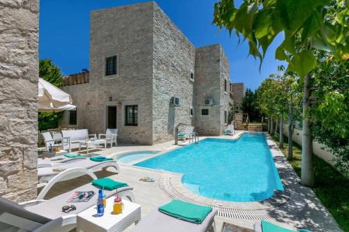 Kato Gouves Villa | Villa Dominikos by Villa Plus