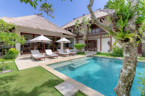 Jimbaran Bay Villa | Villa Dorado - Steps from Jimbaran Beach