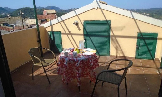 Aleimmatades House | Villa 'Eleni's House in Valaneio' with Sea View, Balcony & Wi-Fi