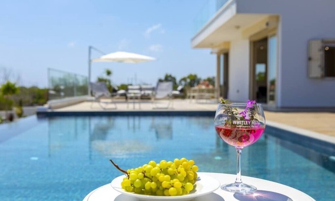 Protaras Villa | Villa Elite is an extremely exclusive and magical villa.