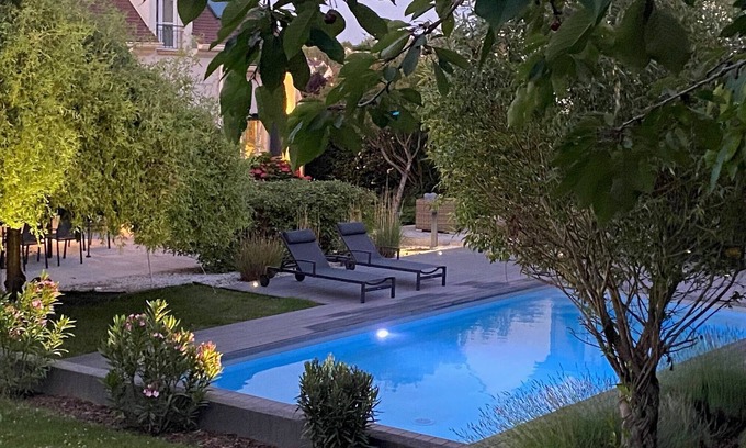 Morainvilliers Villa | Villa Eloise - Les Demoiselles à Versailles