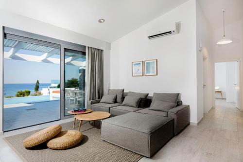 Vlicha Villa | Villa Emerald with swimming pool in Lindos
