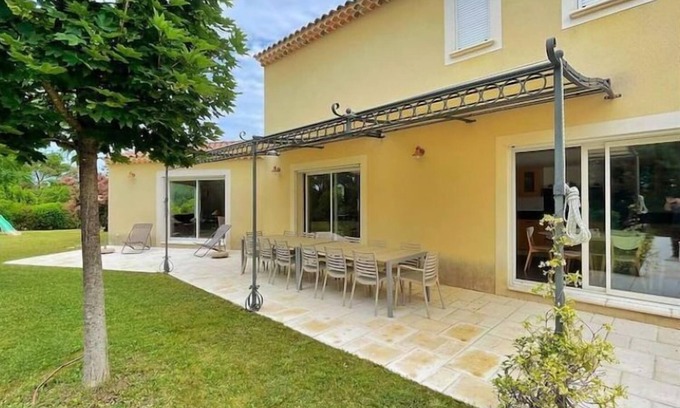 Pujaut Villa | Villa en Provence - Proche Avignon