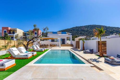 Malia Villa | Villa Envy by Villa Plus
