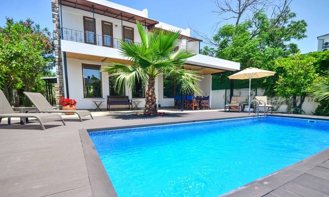 Bitez Villa | Villa Ercin - Five Bedroom Villa, Sleeps 8