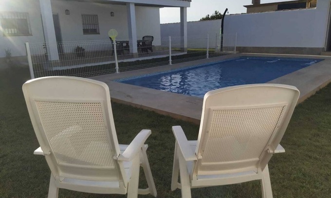 Chiclana de la Frontera Ski Chalet | Villa Tres Soles less than 3 km from the beach