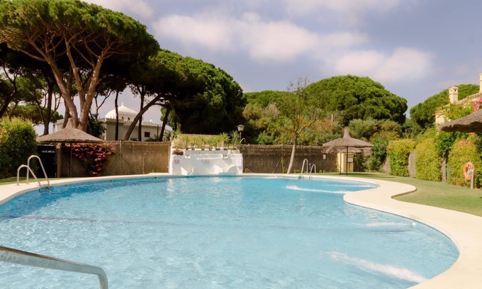 El Puerto de Santa Maria Cottage | Villa with pool in El Manantial