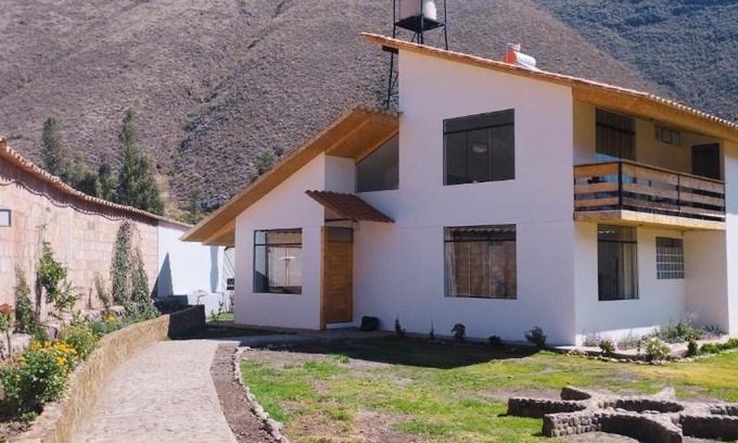 Lamay House | Villa Esmeralda de Coroto
