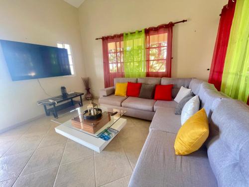 Urbanizacion Tavarez Villa | Villa Española