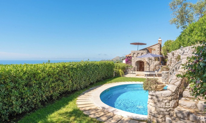 Sant'Agata sui Due Golfi Villa | Villa Esposito - Rustic Family Home with Sea View