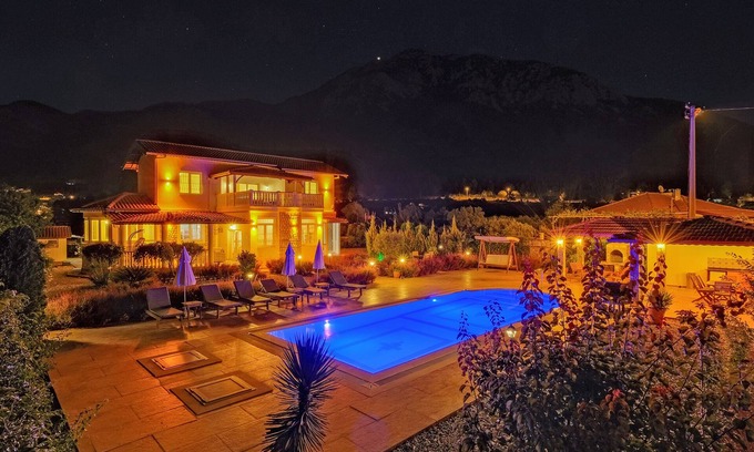 Uzumlu Villa | Villa Estelle