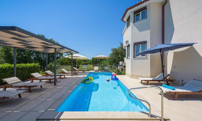 Zbandaj House | Villa Eufemia