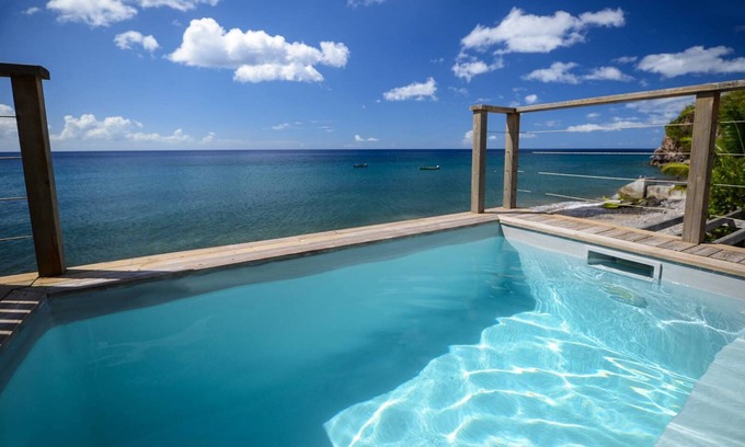 Le Carbet House | Villa EVE feet in water Cabert