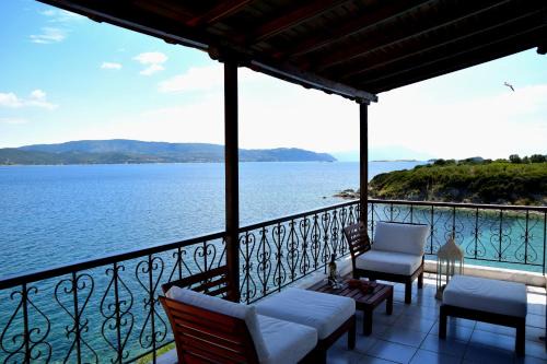 Aristotelis House | Villa Evi