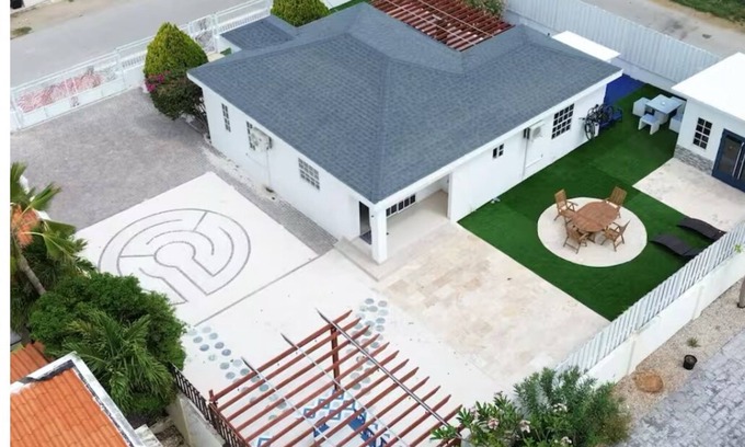 Bubali House | Villa Fina Aruba-Spa, Garden Office & 3 min from Eagle Beach