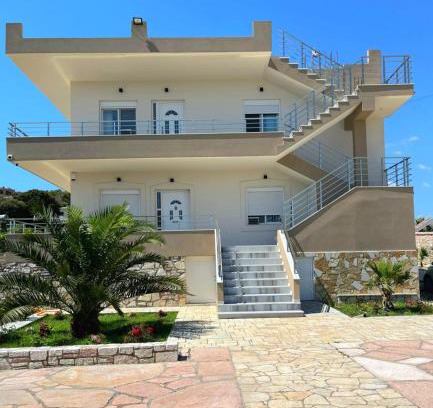 Aliko Apartment | Villa Fjorald