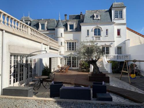 Neuilly-Plaisance Bed & Breakfast | Villa Florian