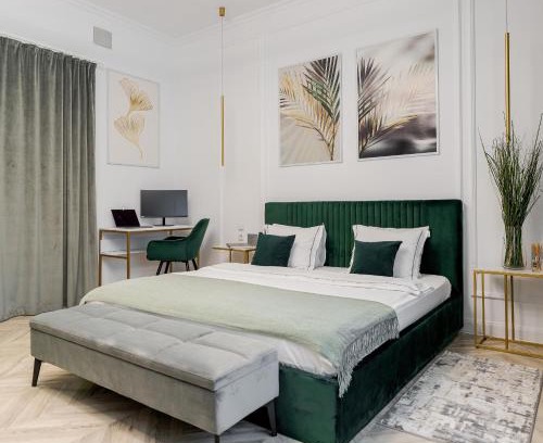 Bucharest City-Centre Villa | Villa for rent with Garden - High Ceilings Bucharest Free Park