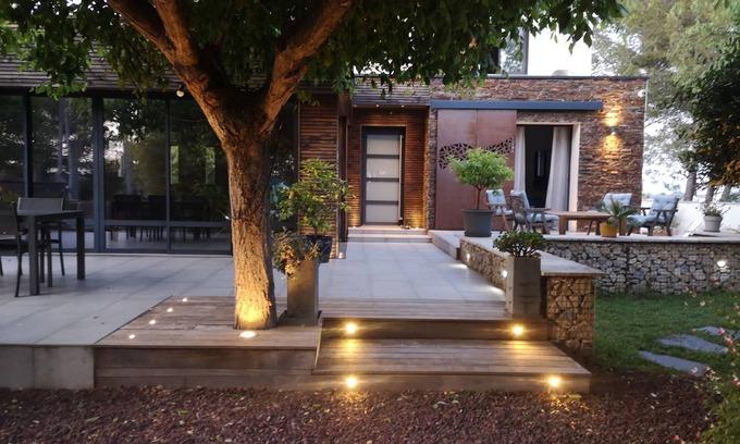 Castries Villa | Villa 121 - Design refuge on Mediterranean soil!
