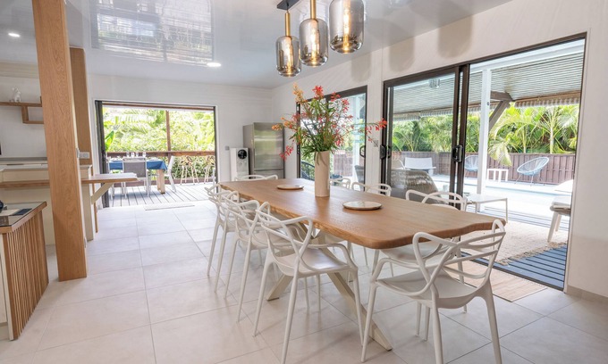 Otumai Villa | Villa fully equipped, for 8, swimming pool, 4 air-conditioned bedrooms