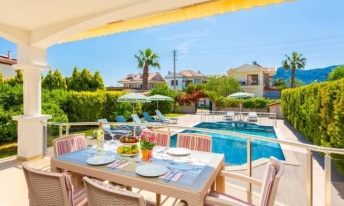 Dalyan Villa | Villa Günsu ; Özel Havuz, 5 Yatak Odası, 5 Banyo, Klima, Alarm