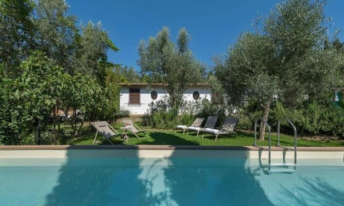 Calenzano Villa | Villa Galli