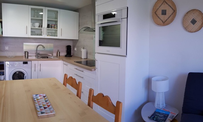 Beziers House | VILLA GARDEN SWIMMING POOL ON THE CANAL DU MIDI 12MN FROM THE BEACHES