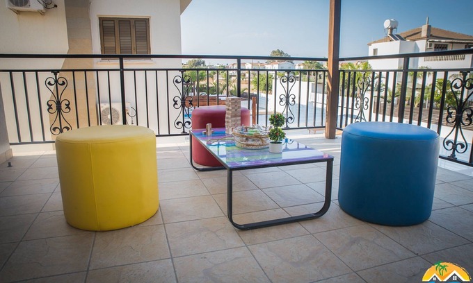 Ayia Thekla Villa | Villa George