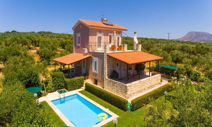 Katochori Villa | Villa Giannis - Three Bedroom Villa, Sleeps 6