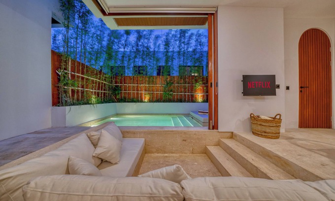 Batu Bolong Cabin | Villa Gloria Canggu